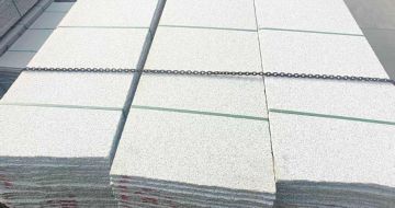 太原芝麻白毛板，石材毛板