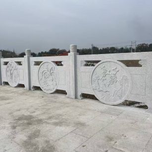 太原芝麻白河道栏杆 石材栏杆
