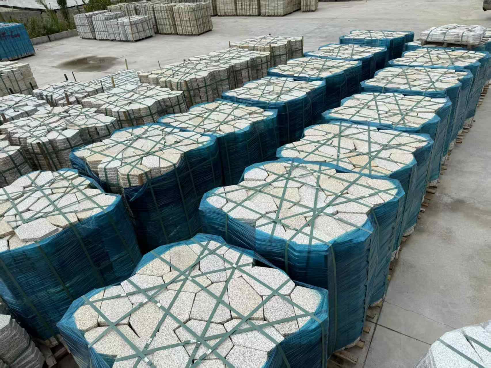 太原黄金麻冰裂纹 碎拼
